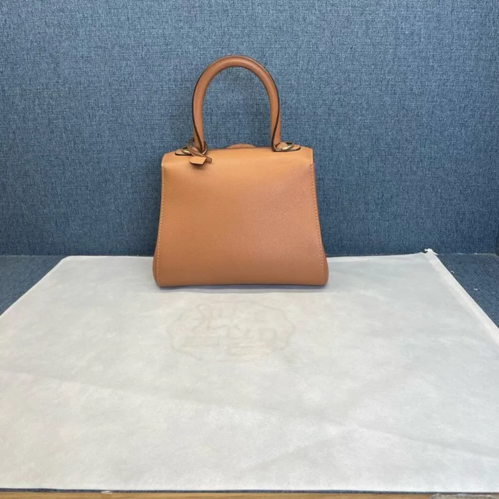 Louis Vuitton Women Pre-Loved Bag Very Good Condition